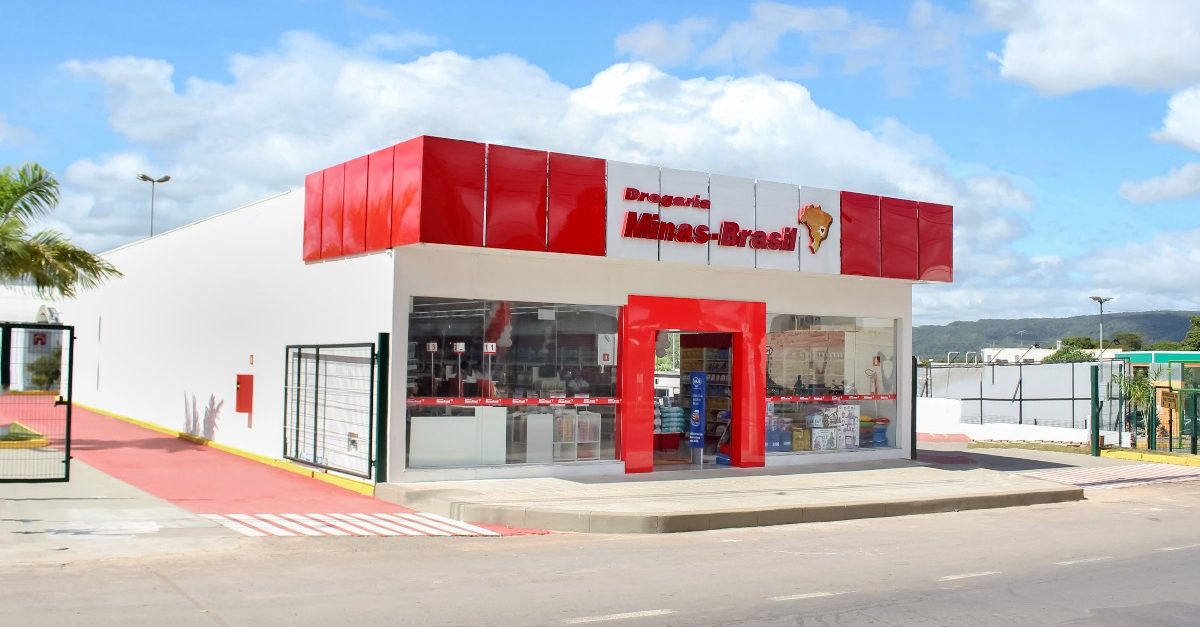 Drogaria Minas-Brasil inaugura duas novas lojas - Guia da Farmácia