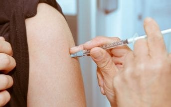 clinicarx-firma-parceria-para-viabilizar-vacinação-em-farmácias