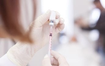 vacina-contra-coronavírus-testada-em-humanos-gera-resposta-segura-diz-farmaceutica