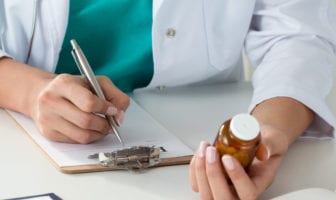 regulamentação-consultório-farmacêutico