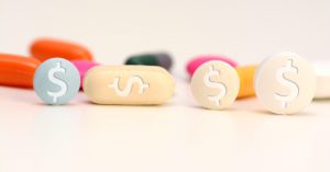 Trump avança em acordos para baratear medicamentos nos EUA