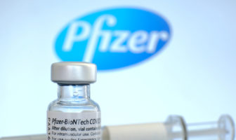 Pfizer-vacina
