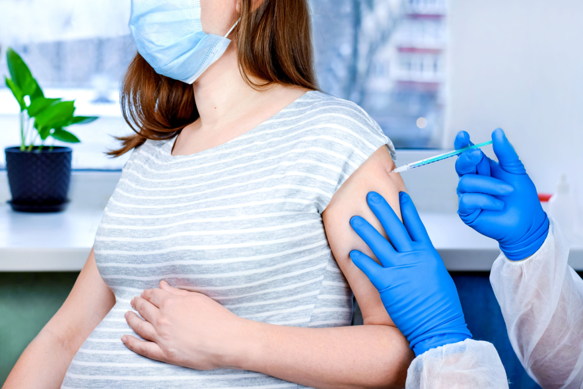 fda-aprova-vacina-da-pfizer-para-recem-nascidos-contra-virus-respiratorio