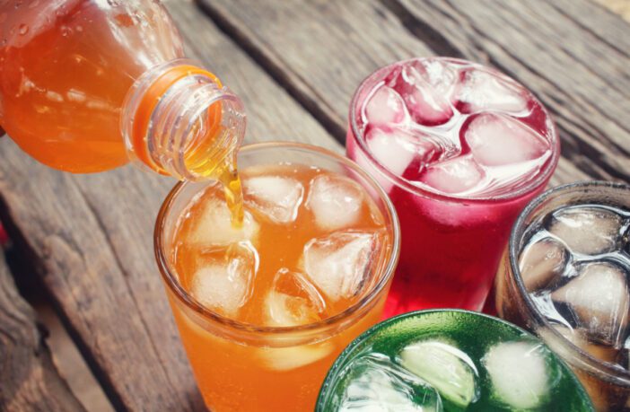 bebidas-acucaradas-elevam-risco-de-mortalidade-por-cancer-de-figado-diz-estudo