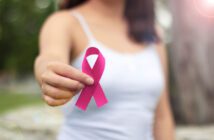 exclusivo-como-o-farmaceutico-pode-ajudar-orientando-sobre-o-autoexame-de-cancer-de-mama