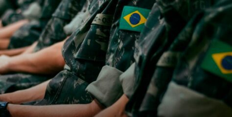Exército divulga edital de concurso com vagas para farmacêuticos e provas em 17 estados do País