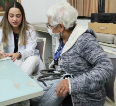 Osteoporose: EMS promove campanha para tratar idosos