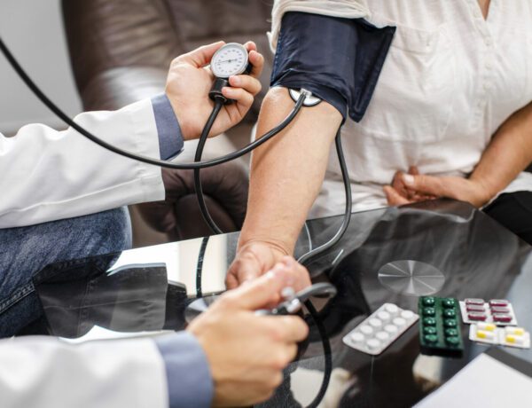 Hipertensão arterial: 27,9% da população adulta brasileira convive com a doença